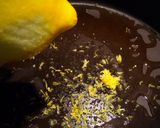 A picture of step 2 of Garlic Snow Peas With Lemon Zest and Parmesan.