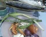 Foto langkah ke 1 dari resep Pindang Salem Suir Kecap Pedas.