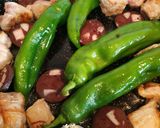 Foto del paso 1 de la receta Arroz con pimientos y morcilla al horno