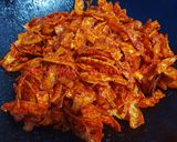 Foto langkah ke 7 dari resep Keripik singkong balado / keripik sanjai.
