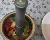 A picture of step 2 of Fresh strawberry and strawberry crushed mojito.