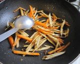 A picture of step 7 of Ginger and Soy Sauce Chicken Sauté with Kinpira.