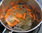 A picture of step 3 of A Japanese Cuisine Standard - Chrysanthemum Leaves and Persimmon Shira-ae.