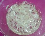 A picture of step 4 of How to Make Shredded White Leek.