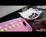 صورة لخطوة 3 من وصفة كرات الشوكولاته بحشوات مختلفه