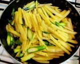 A picture of step 6 of Asparagus and Potatoes Sautéed in Butter and Soy Sauce.
