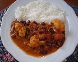 A picture of step 6 of Indian Cauliflower and Bean Curry.