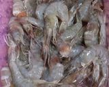 Foto langkah ke 1 dari resep Udang asam manis wortel.