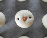 A picture of step 3 of Bread Rolls with Birdie Faces.