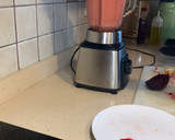 Foto del paso 3 de la receta: Gazpacho de remolacha con queso de Mahón