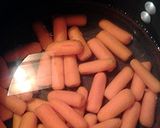 A picture of step 1 of Yellow rice carrots with sausage.