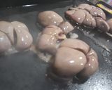 Foto del paso 2 de la receta: Chinchulines y Riñoncito a la plancheta