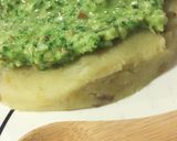 Foto del paso 5 de la receta: Arepa de puré de papa y plátano con crema de espinaca y almendra