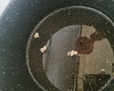 A picture of step 1 of Stovetop masala Popcorn.