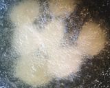 A picture of step 2 of Mini papri chat.