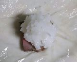 A picture of step 3 of Roast Beef and Cured Ham Temari Sushi.