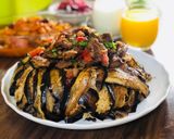 صورة لخطوة 3 من وصفة مقلوبە الباذنجان 🍆