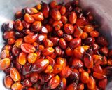A picture of step 1 of Seed Sauce with Fresh Chacha Fish.