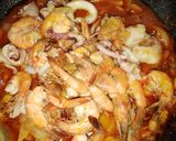 Foto langkah ke 6 dari resep Mix Seafood Saus Padang.