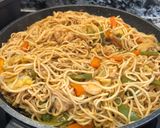 A picture of step 7 of Shrimp Yakisoba Fried Noodles.