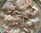 Foto langkah ke 3 dari resep AYAM GORENG BAWANG PUTIH by irre_desirre.