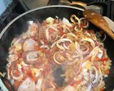 Foto del paso 3 de la receta: Calamares en tuco con fideos Calamares!