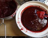 Foto del paso 2 de la receta: Mermelada sencilla de ciruelas rojas