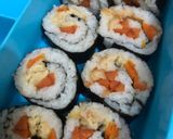 Foto langkah ke 5 dari resep Sushi (Bekal Sekolah).
