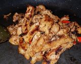 A picture of step 1 of Spiced chicken melt.