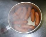 A picture of step 1 of Simple Regular Hot Dog.