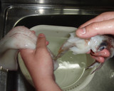 A picture of step 2 of How to Prepare Squid.