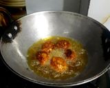 A picture of step 6 of Bottle Guard and Almonds koftas.