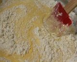 A picture of step 6 of Berry Cheese Angel Cake.