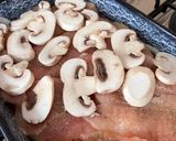 Sajtos, paradicsomos, gombás rakott csirke recept fázis 2 fotója