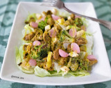 Foto del paso 6 de la receta: Ensalada templada de mollejas al curry, brócoli y queso con chile