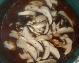 Foto del paso 4 de la receta: Bistec en salsa pasilla con champiñones