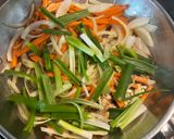 A picture of step 4 of Yakisoba (焼そば).