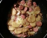 A picture of step 18 of taisen's polish kielbasa w/onion and mushroom.