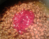 A picture of step 4 of Pork and beans with hamburger.