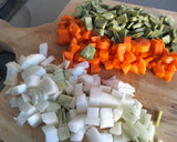 Foto del paso 4 de la receta: Arroz con verduras y salmón a la soja
