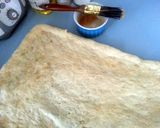 A picture of step 8 of skye's parmesan & garlic thin crust pizza.