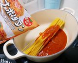 一鍋到底「紅醬肉丸義大利麵」新手也能做!的食譜步驟2照片