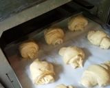 Foto langkah ke 9 dari resep Roti Croissan.