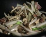 A picture of step 4 of Chinese Cabbage Soy Milk Soup.