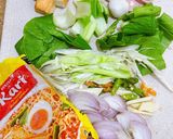 Gambar langkah 1 resipi 👩🍳Maggi Kari Tumis For One.