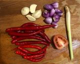 Foto langkah ke 1 dari resep Terong balado.