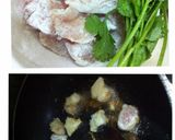 A picture of step 2 of Kanya 's Hot Ginger Chicken.