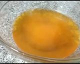 A picture of step 2 of Icecrem jello||vanilla ice cream jello dessert.
