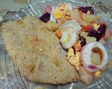 Foto del paso 6 de la receta: Milanesas de pollo con papas fritas y ensalada
