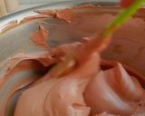 Foto langkah ke 6 dari resep Ganache Chocolate Cheesecake.